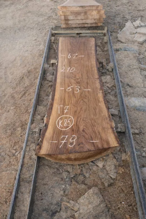 Слэб карагач k85, 210 × 65 × 7 см